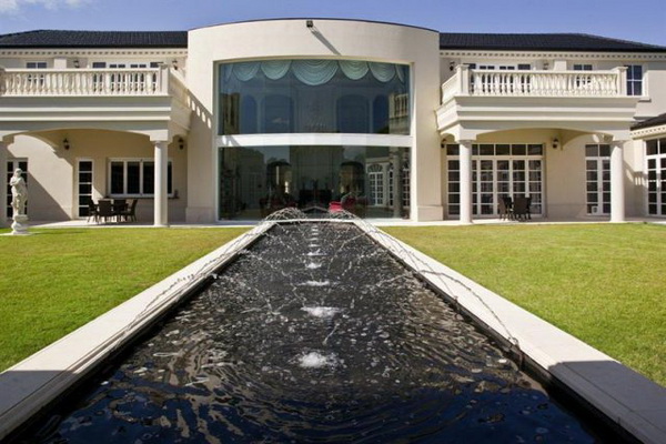 gracious-estate-in-australia