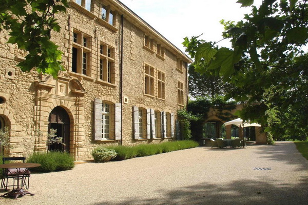 beautiful-french-chateau