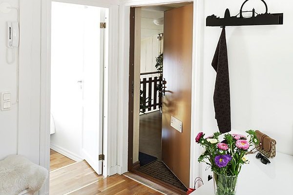 stylish-small-attic-apartment