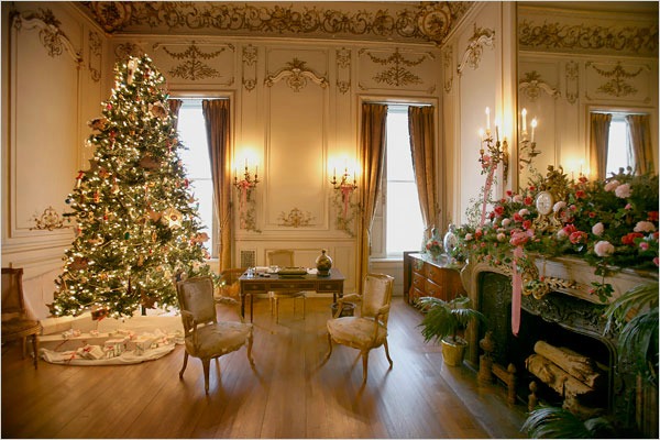 tips-for-decorating-christmas-trees