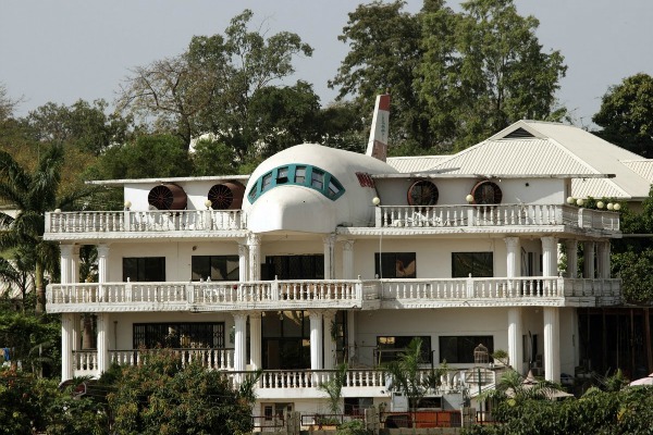 top-10-wacky-houses