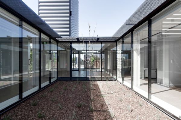 office-building-made-of-shipping-containers