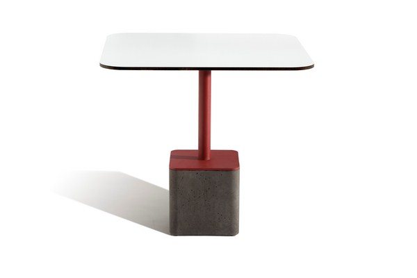 capdell-gus-table