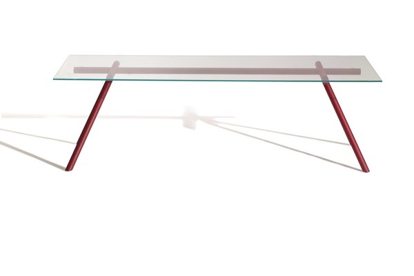 capdell-w-table