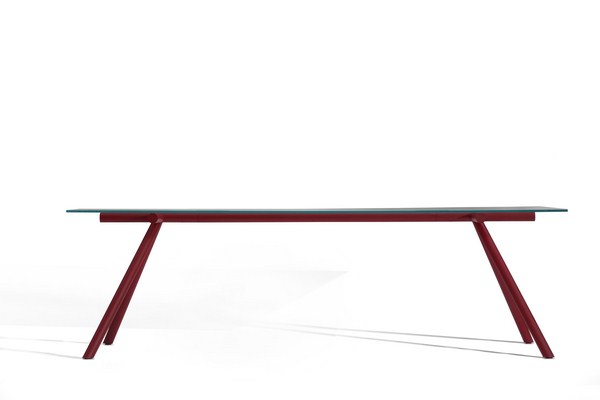 capdell-w-table