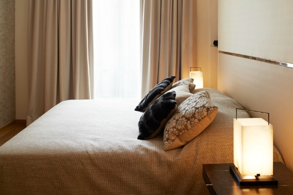 ultra-chic-apartment-by-stephanie-coutas