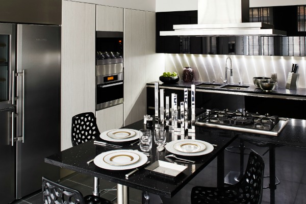ultra-chic-apartment-by-stephanie-coutas