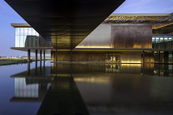 architectural-masterpiece-with-historical-meaning