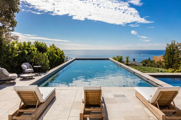 irresistible-villa-in-malibu