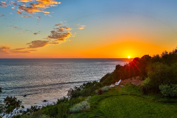 irresistible-villa-in-malibu
