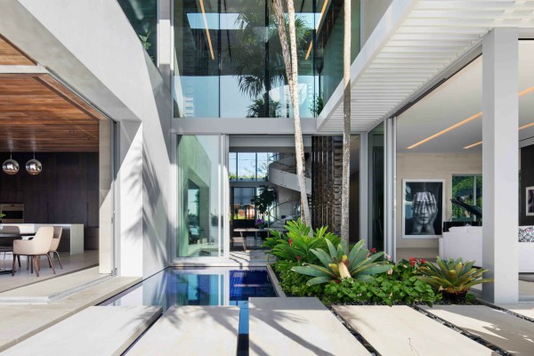 luxury-island-experience-in-the-heart-of-miami