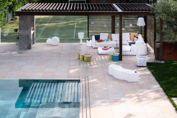kedry-prime-designed-a-space-to-enjoy-a-private-villa-and-pool