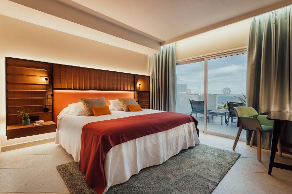 the-pin-collection-illuminates-the-hotels