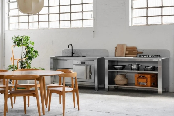 as-simple-as-a-modular-stainless-steel-kitchen